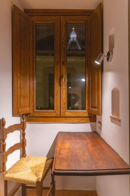 Cozy And Charmin 3Br Apartment Steps By Duomo Firenze Bagian luar foto