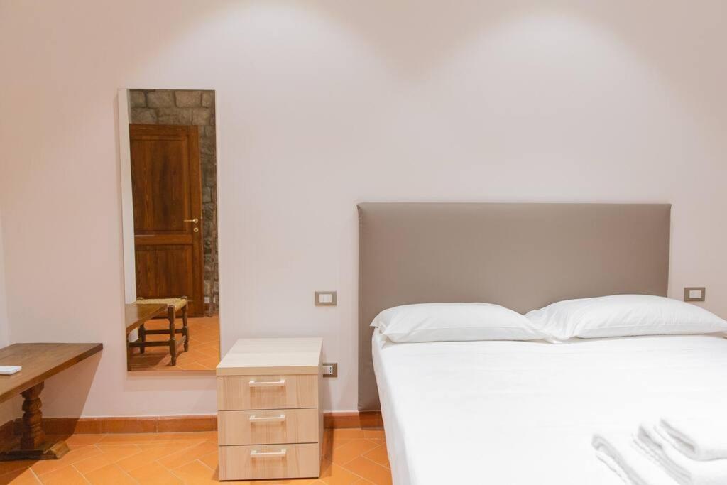 Cozy And Charmin 3Br Apartment Steps By Duomo Firenze Bagian luar foto